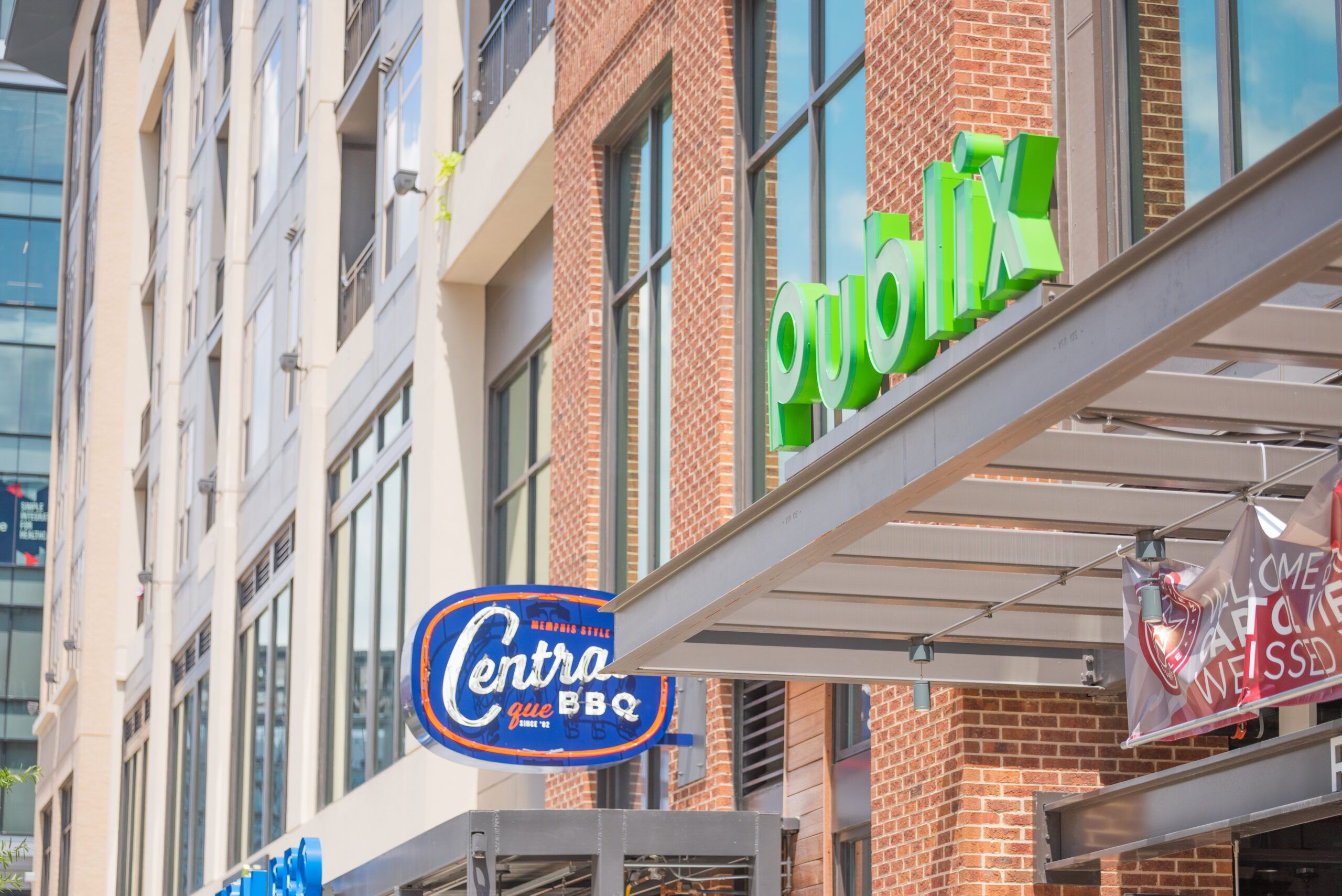 Residences at Capitol View gulch neighborhood Publix grocery store